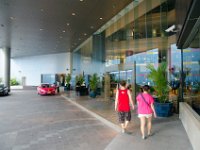 DSC 1994  L'entrée de l'Amari Watergate Hôtel