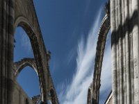 Intérieur des ruines de l'église