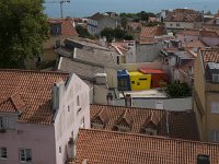 Depuis le château St Georges : vue sur une architecture moderne et colorée