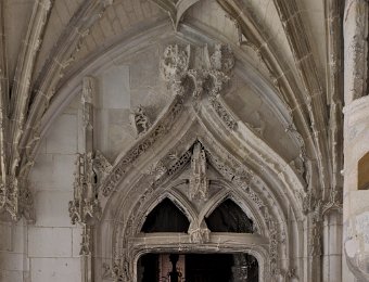 Porte d'entrée à l'abside de la cathédrale
