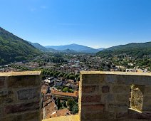Vue sur la ville de Foix et la vallée de l'Ariège