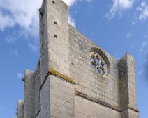 Eglise abbatiale - Pignon ouest  Ce pignon fait 14m de haut