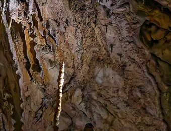 Stalagmite et draperies