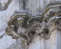 DSCF0290  L'église Notre Dame - Détail du portail