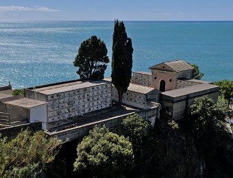 Le cimetière  Cimetière