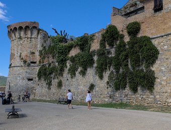 Les remparts à proximité de la porta San Giovanni