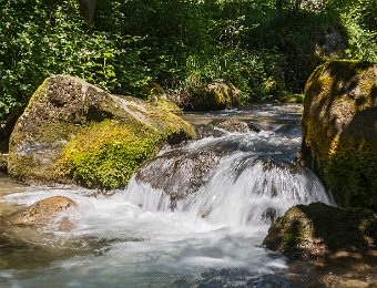 Ruisseau du Caussou (Unac - Ariège)  Fuji XT3 - F22 - 1/15 - 40mm - 160 ISO : Oriège, torrent, ariège