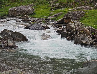 Gave de Brousset (Gabas - Hautes Pyrénées)  Olympus OM DE5 - F5.6 - 1/400 - 44mm - 200 ISO