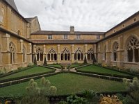 Vue du cloître et du jardin renaissance