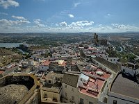 Vue sur la ville et son environnement naturel