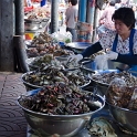 DSC 1714  Etal de produits de la mer frais, surtout de crabes