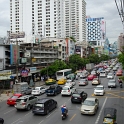 DSC 1106  La voiture reste le mode de transport le plus utilisé et fait de Bangkok une ville très polluée