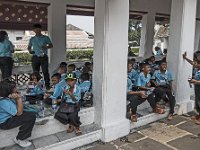 Scolaires en sortie au Wat Phra Kaew de Bangkok